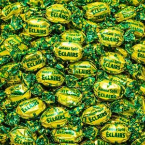 GROBITS Banana Split Toffee – Soft Chewy Traditional British Sweets (500g Bag)